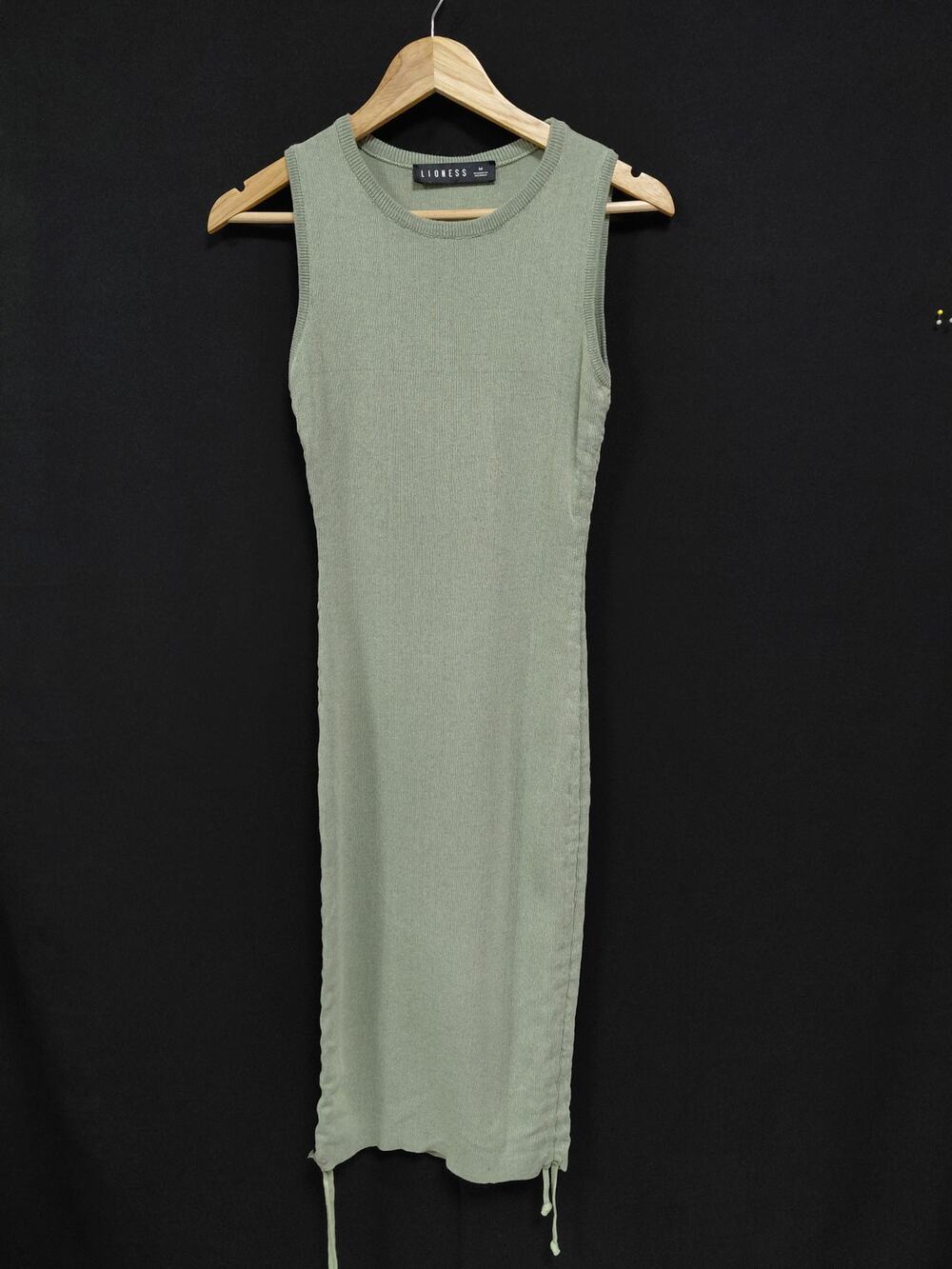 LIONESS Sleeveless Knit Dress Green Solid Crew Neck Midi Women Size M